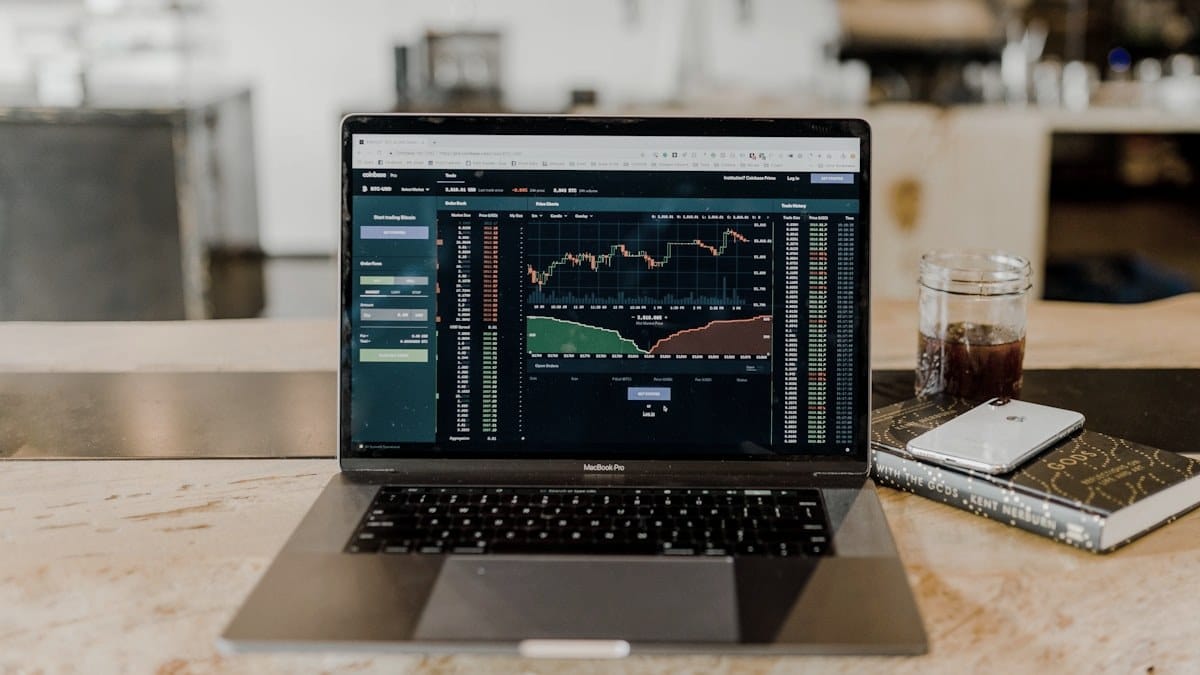 去中心化交易所（DEX）是什么？一文看懂怎么在链上兑换代币