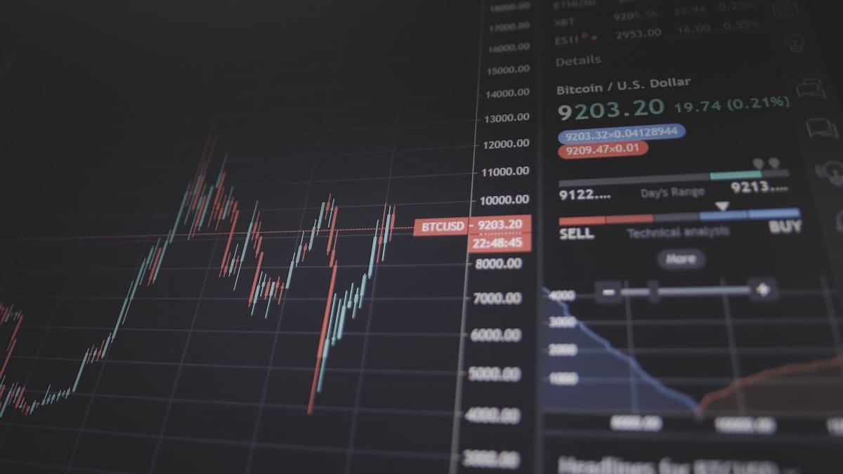 CEX vs DEX：中心化和去中心化交易所到底怎么选
