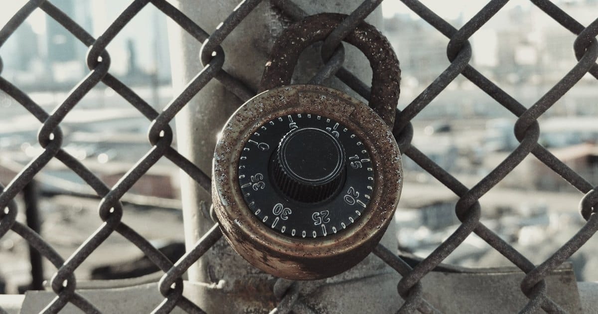 助记词密码（Passphrase）是什么？给钱包再加一把锁，但别锁死自己