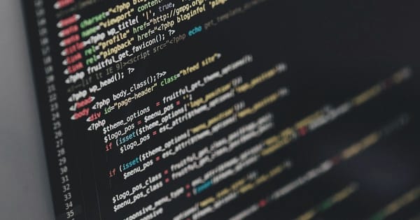 Solidity 的 bytes 和 string：字节长度为什么不等于字数